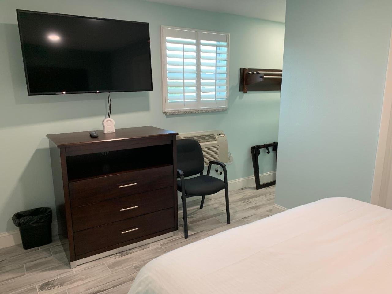 Atlantic Shores Motel Daytona Beach Shores Екстер'єр фото